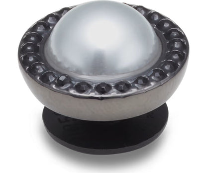 Pearl With Black Gem Base