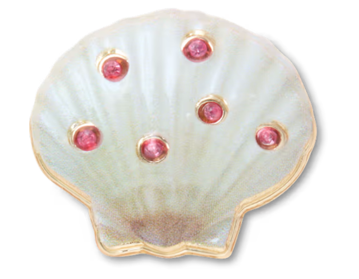Seashell With Pink Gems
