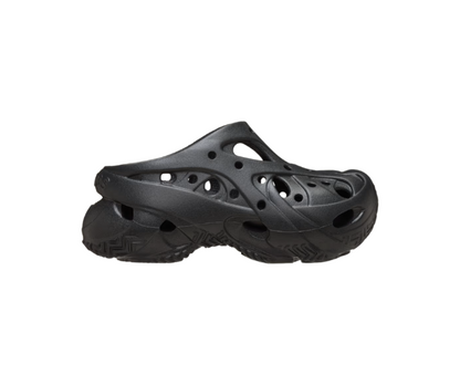 Caged Clog