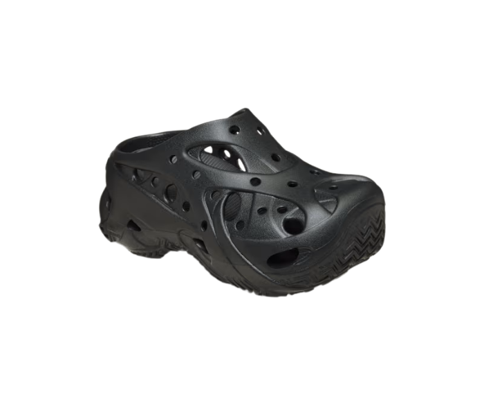 Caged Clog