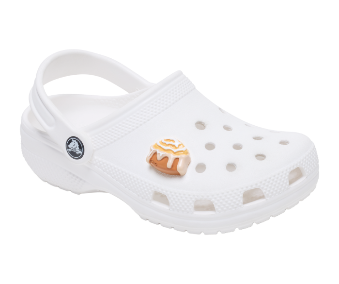 Cinnamon Roll with Icing